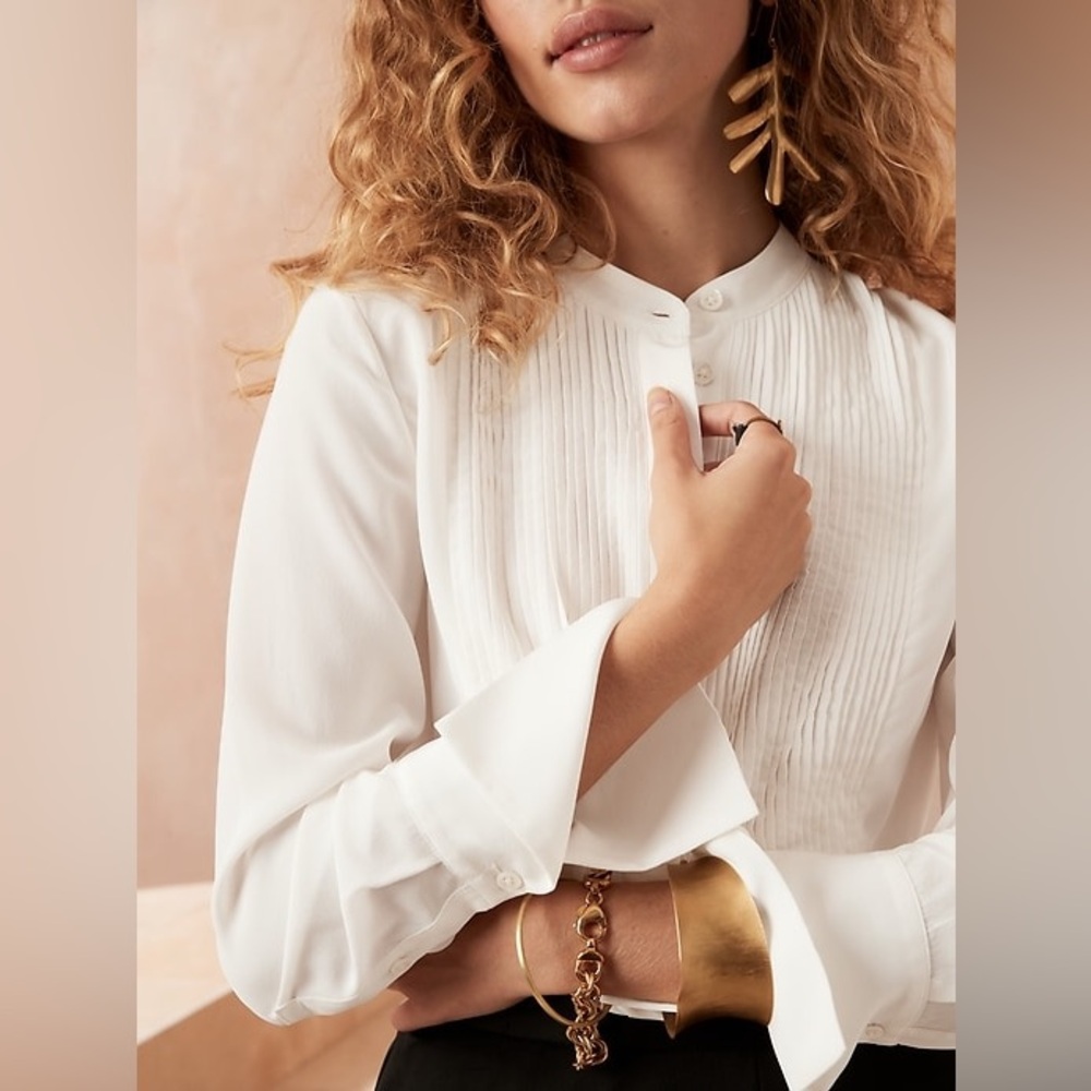 Banana Republic White Blouse